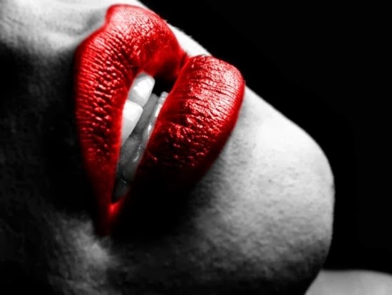 ebisous-me-cool-mine-Ladys-in-Red-women-my-album-colors-faces-CLOSE-UP-FACE-EYES-LIPS-kisses-Color-splash-black-white-Mouth-usta-face